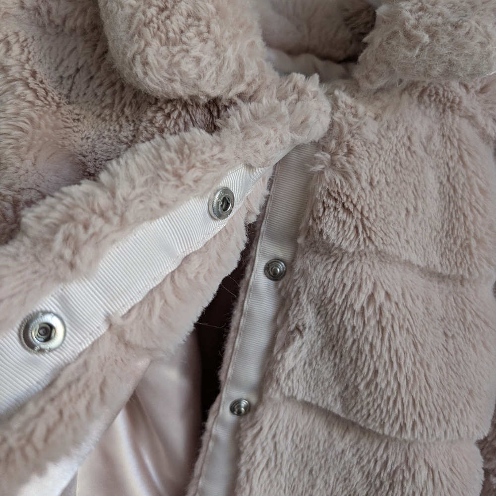 Primark Fuzzy Jacket - Picture 3 of 3